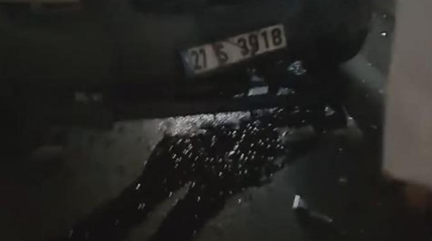 Gaziantep&rsquo;te minib&uuml;s ile otomobil &ccedil;arpıştı: 5 yaralı