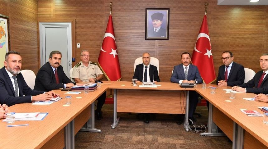 Denizli&rsquo;de &uuml;niversite g&uuml;venlik toplantısı yapıldı