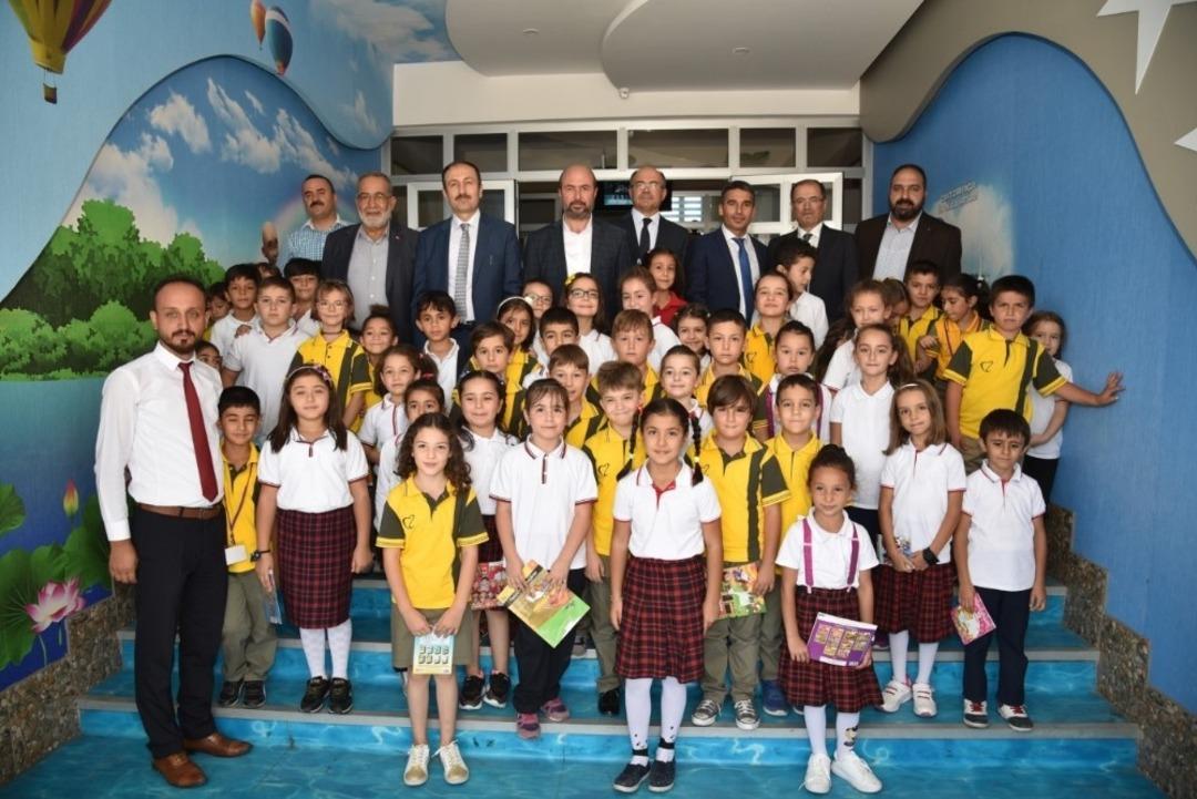 Başkan Pekyatırmacı: &ldquo;Geleceğin g&uuml;&ccedil;l&uuml; T&uuml;rkiye&rsquo;si sizlere emanet edilecek&rdquo;