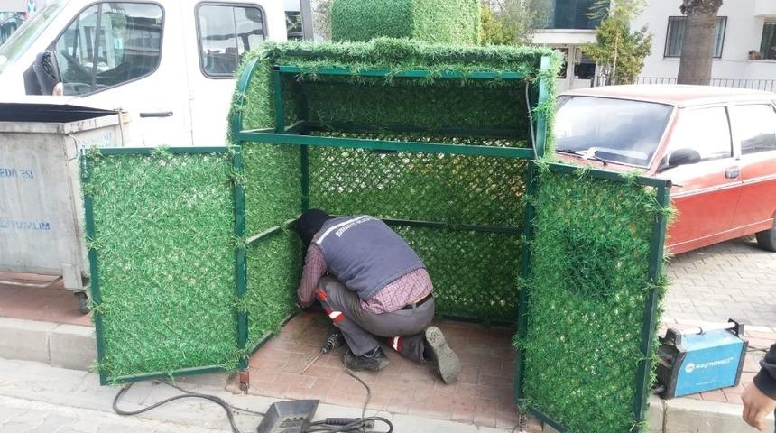 Burhaniye&rsquo;de &ccedil;&ouml;p konteynerleri yeşillendi
