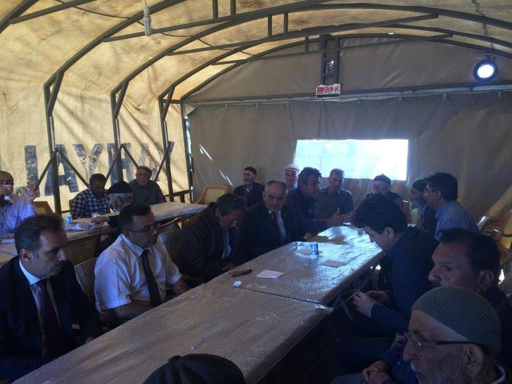 Yatağında ölü bulunan öğrenci toprağa verildi G2