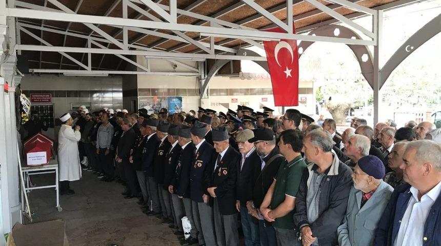Kore Gazisi Behçet Durkan son yolculuğuna uğurlandı
