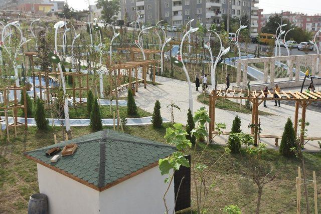 Artuklu’ya iki yeni park yapıldı