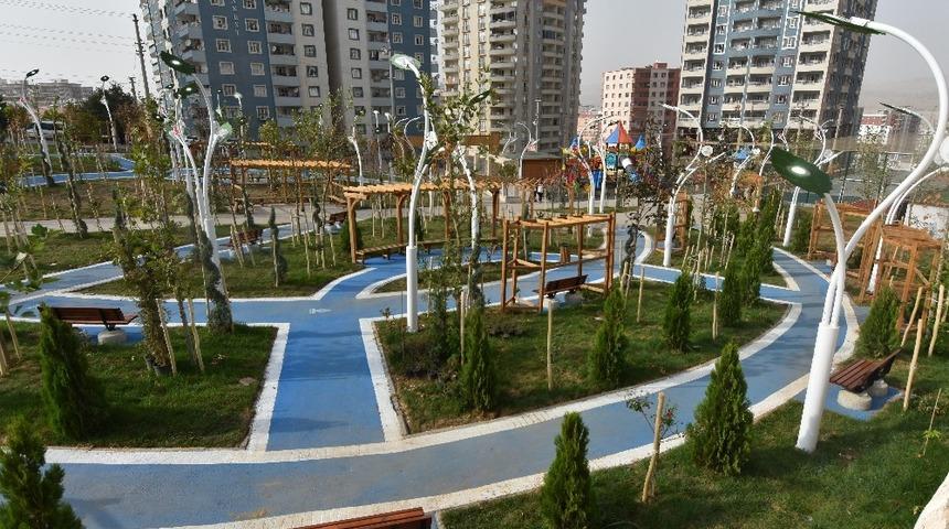 Artuklu&rsquo;ya iki yeni park yapıldı