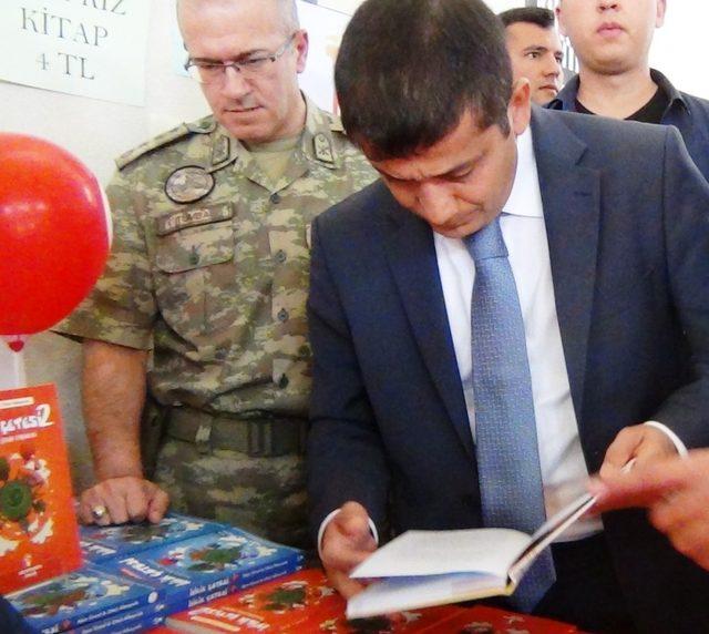 Erciş’te ‘4. Erciş Edebiyat Şöleni ve Kitap Günleri’ etkinliği