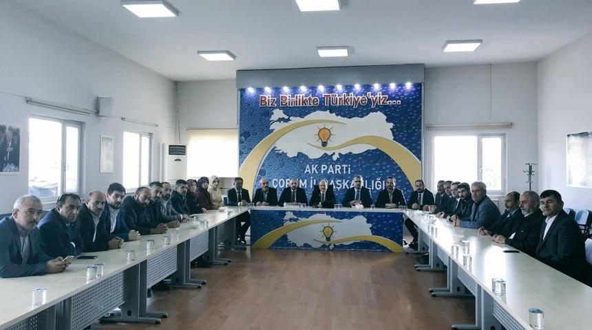 Karadağ&rsquo;dan teşkilatlarla istişare toplantısı