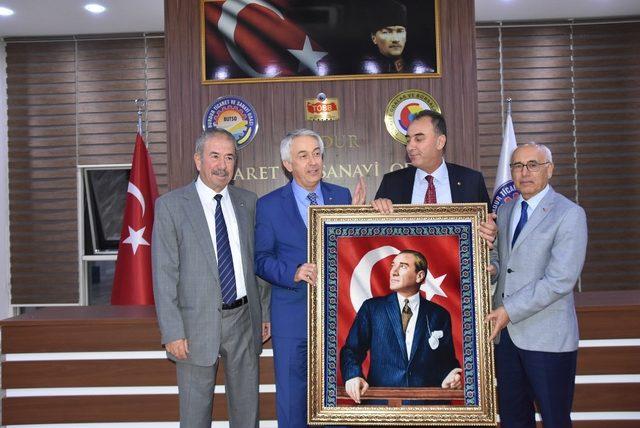 ITSO ve BUTSO, Burdur’dan mesaj verdi: “Kardeşliğimizi güçlü ekonomi ile pekiştireceğiz”