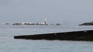 Son dakika! Yolcu uçağı denize acil iniş yaptı