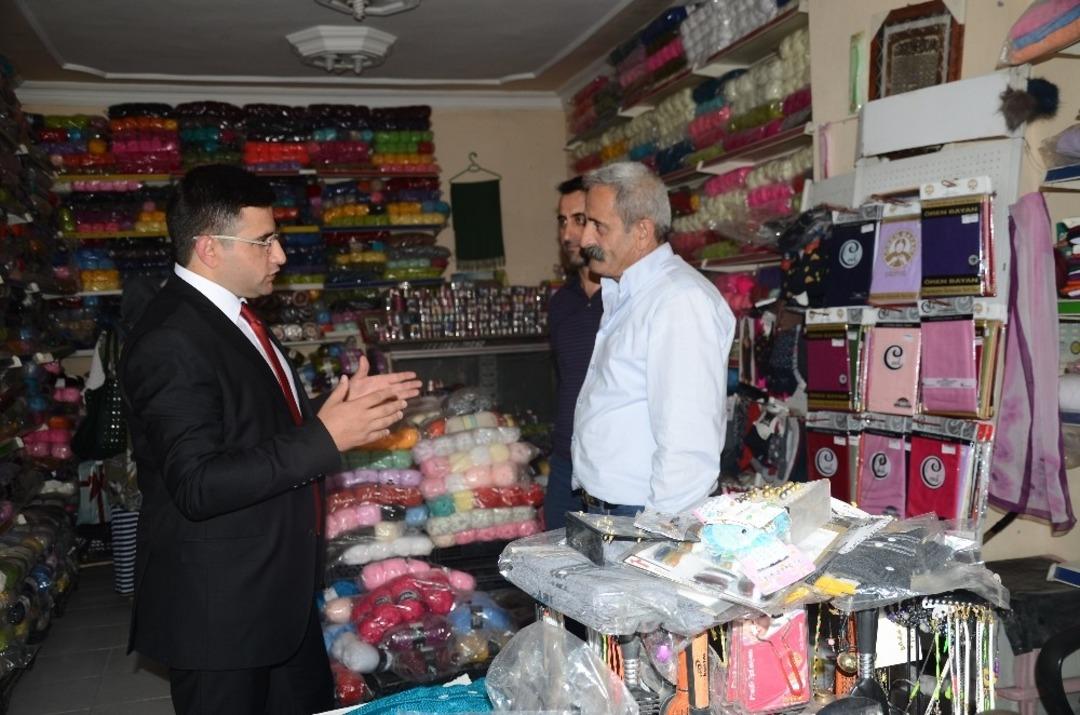 Beyt&uuml;şşebap Kaymakamı ilk g&ouml;rev g&uuml;n&uuml;nde halkla buluştu