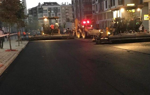 Van Büyükşehir Belediyesinden yol asfaltlama çalışması