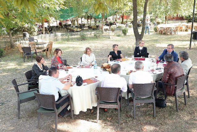 Trakya Üniversitesi DİLMER Danışma Kurulu istişare toplantısı gerçekleştirildi