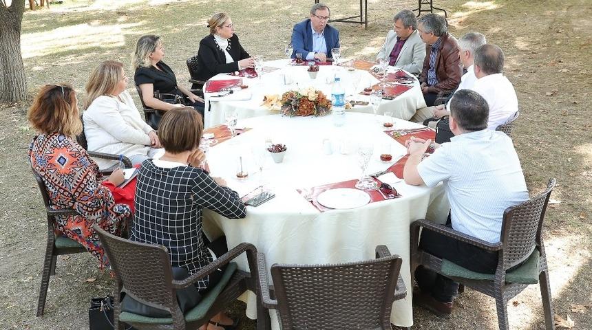 Trakya &Uuml;niversitesi DİLMER Danışma Kurulu istişare toplantısı ger&ccedil;ekleştirildi