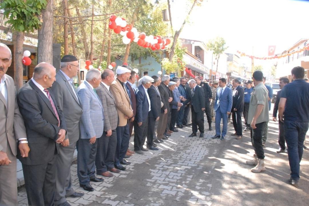 Kayyum Uzan: &ldquo;Şehrimizin bir kimliği yoktu&rdquo;