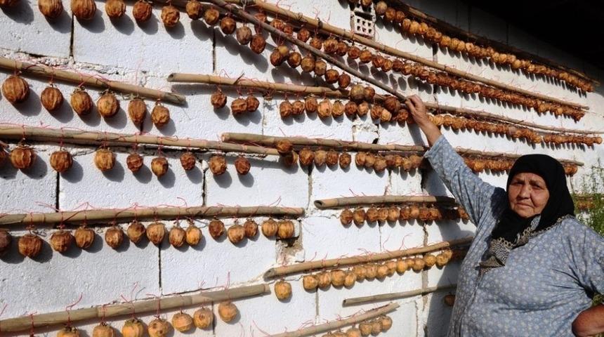 Sarıg&ouml;l&rsquo;de kışlık yiyecekler hazır