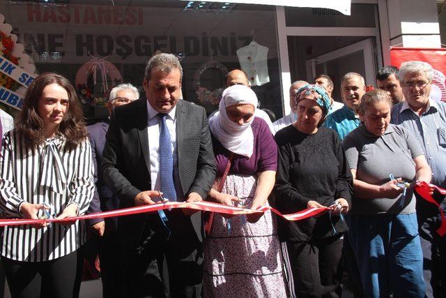 Elazığ’da 520 hastanın el emeği görücüye çıktı