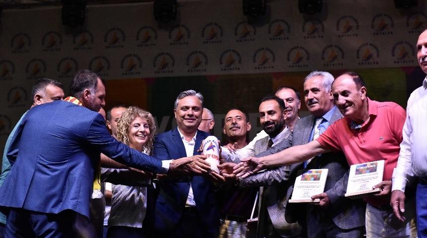Yöreler Renkler Festivali’nde Doğu Anadolu gecesi