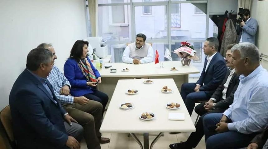 AK Parti&rsquo;den STK&rsquo;lara ziyaret