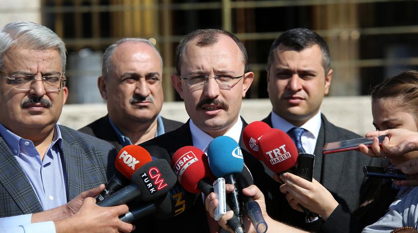 Emeklilikte yaşa takılanlarla ilgili önemli açıklama