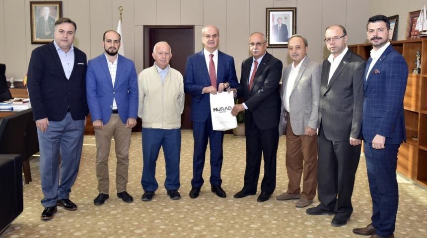 M&Uuml;SİAD&rsquo;tan Manisa CB&Uuml;&rsquo;ye işbirliği ziyareti