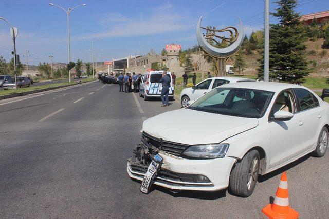 Tavşanlı’da trafik kazası: 2 yaralı