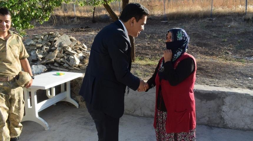 Kaymakam Şahin&rsquo;den şehitlik ziyareti