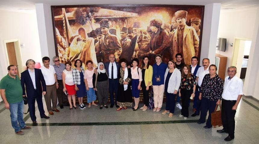 Osmaniye Belediyesi, 8 &uuml;lkeden 8 T&uuml;rk anayı ağırladı