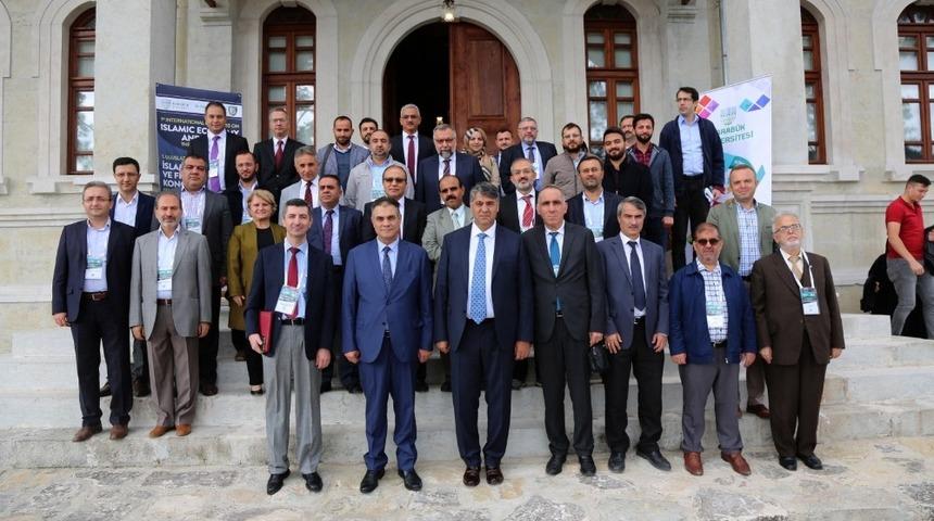 &lsquo;1. Uluslararası İslam Ekonomisi ve Finansı Kongresi&rsquo; KB&Uuml;&rsquo;de ger&ccedil;ekleştirildi