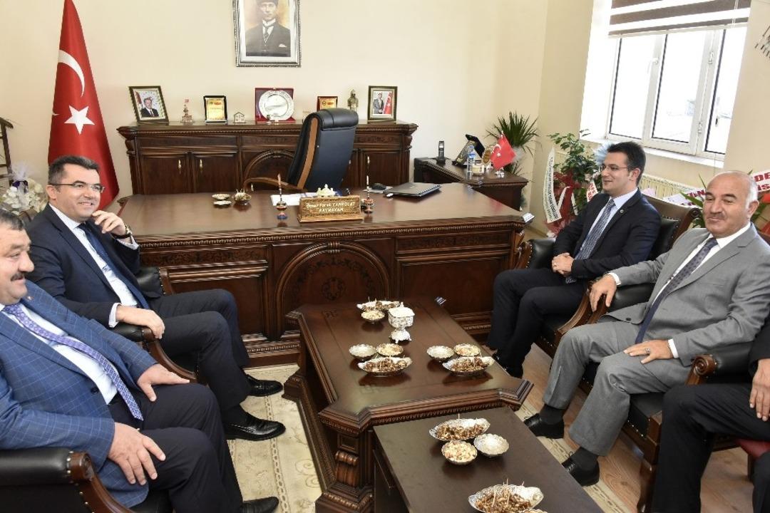 Vali Memiş&rsquo;ten K&ouml;se&rsquo;nin yeni Kaymakamı Canpolat&rsquo;a ziyaret