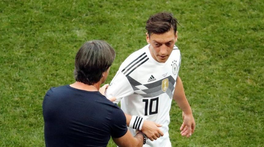 Löw'den çarpıcı Mesut Özil sözleri