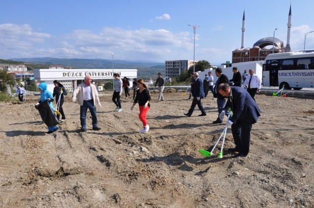 Üniversitede Sağlıklı toplum temiz çevreyle başlar  etkinliği