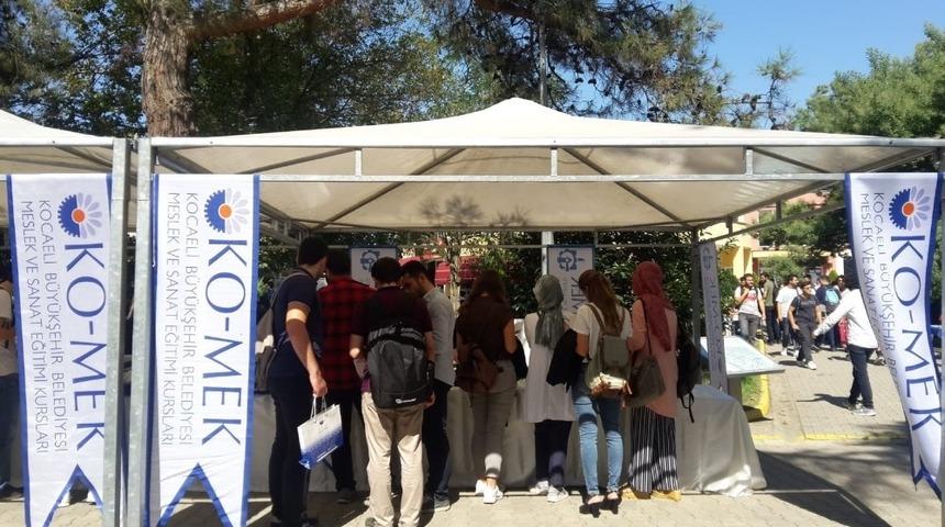 KOMEK&rsquo;e &uuml;niversitelilerden yoğun ilgi