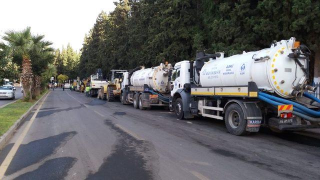 Aydın Büyükşehir Belediyesi Kriz Merkezi acil müdahale noktaları oluşturdu