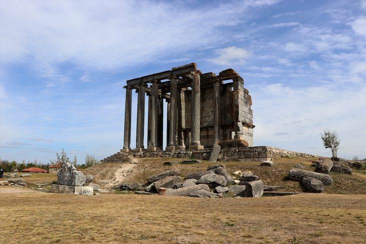 Zeus Tapınağı'nda Çavdar Türklerine ait 400 figür G2