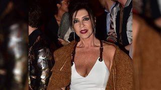 Nebahat Çehre 17 yaşındaki fotoğrafını paylaştı