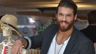 Can Yaman hakkında çıkan aşk iddialarını yalanladı