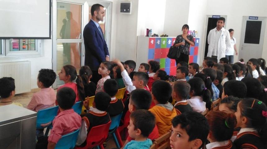 10 okulda 500 &ouml;ğrenciye değerler eğitimi verildi