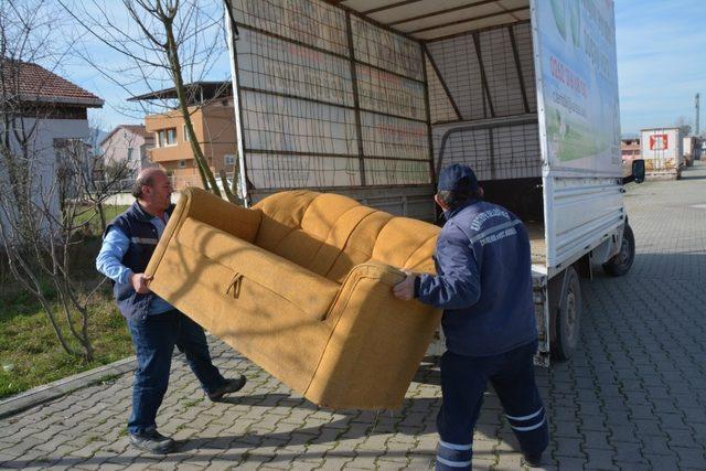 Gizli kahramanlar gece gündüz çalışarak Kartepe’yi temizliyor