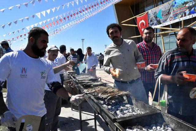 '4'üncü Van Gölü Balığı Festivali'ne yoğun ilgi