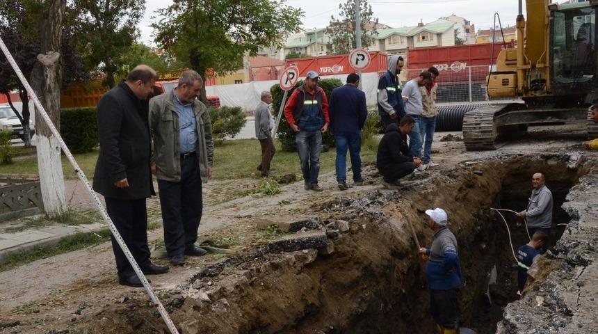 Bozüyük’te alt yapı çalışmaları devam ediyor