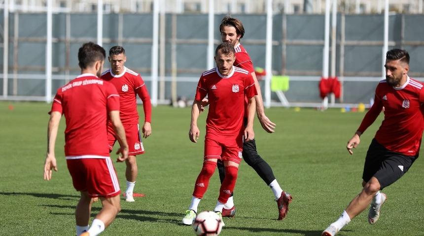 Sivasspor, Burya&rsquo;ya hazır