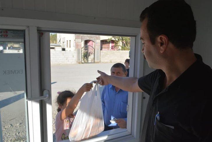 Tuşba’da halk ekmeğe büyük ilgi G4