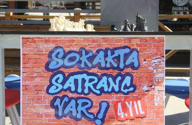 Eskişehir’de ‘Sokakta Satranç Var’