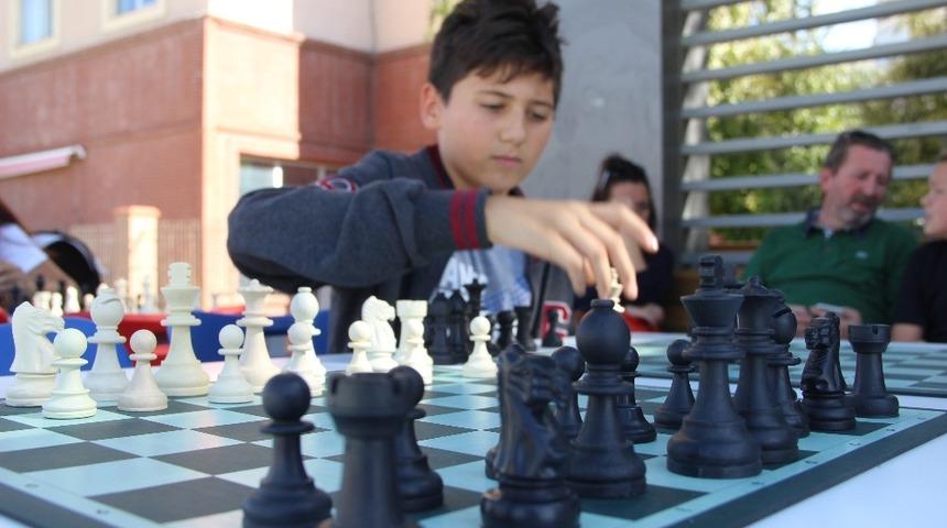 Eskişehir’de ‘Sokakta Satranç Var’