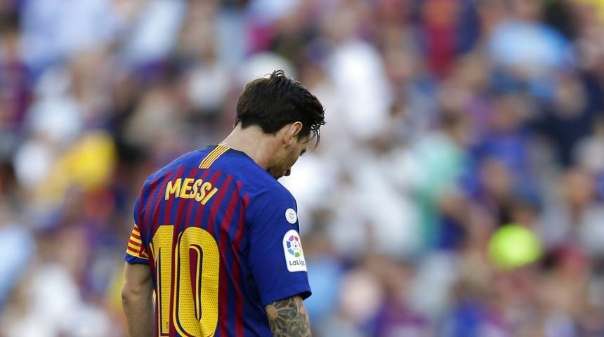 Barça'da kan kaybı sürüyor