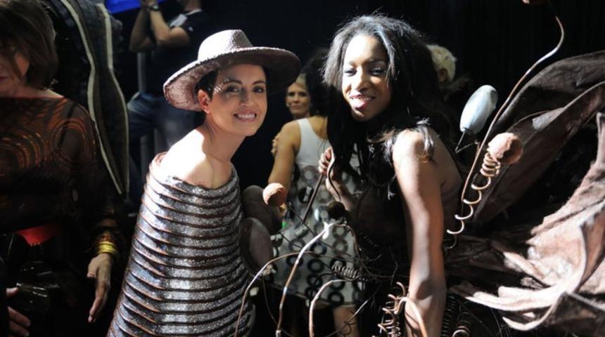 Fransa'da canlı yayında 'Irk&ccedil;ılık' skandalı! Programın sunucusuyla dalga ge&ccedil;ti!