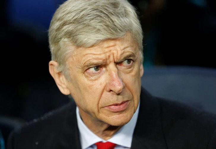 Arsene Wenger: Taraftarımızdan tek isteğim, Türk bayrağına karşı saygılı olsunlar yeter, çünkü Türkler bayrakları için canını verirler.