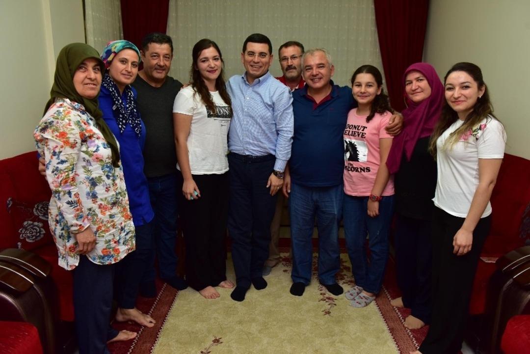 T&uuml;t&uuml;nc&uuml; g&ouml;n&uuml;lleri kazanıyor