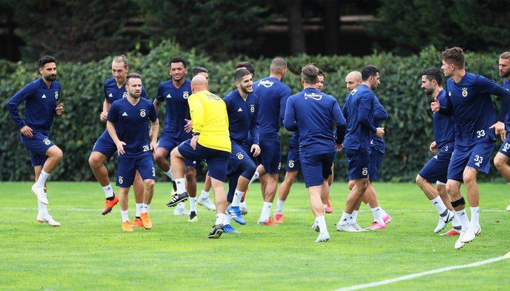 Cocu 2 yıldızı kadro dışı bıraktı! G4