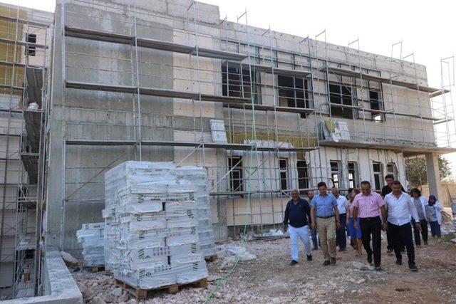 AK PartiliUslu, inşaat halindeki Demre Devlet Hastanesi’nde incelemelerde bulundu