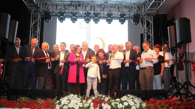 Bayraklı’da görkemli açılış